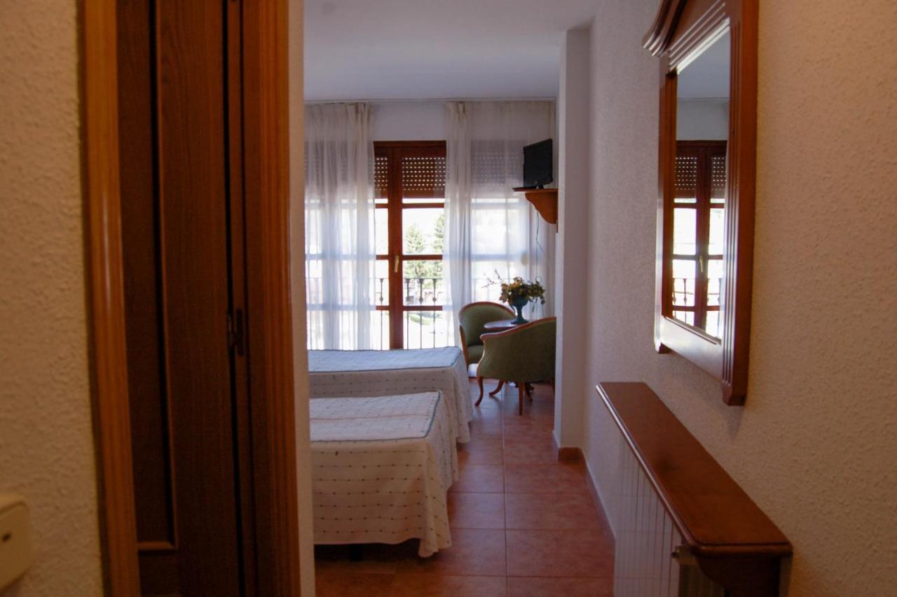 Hotel El Gamo Tragacete Luaran gambar