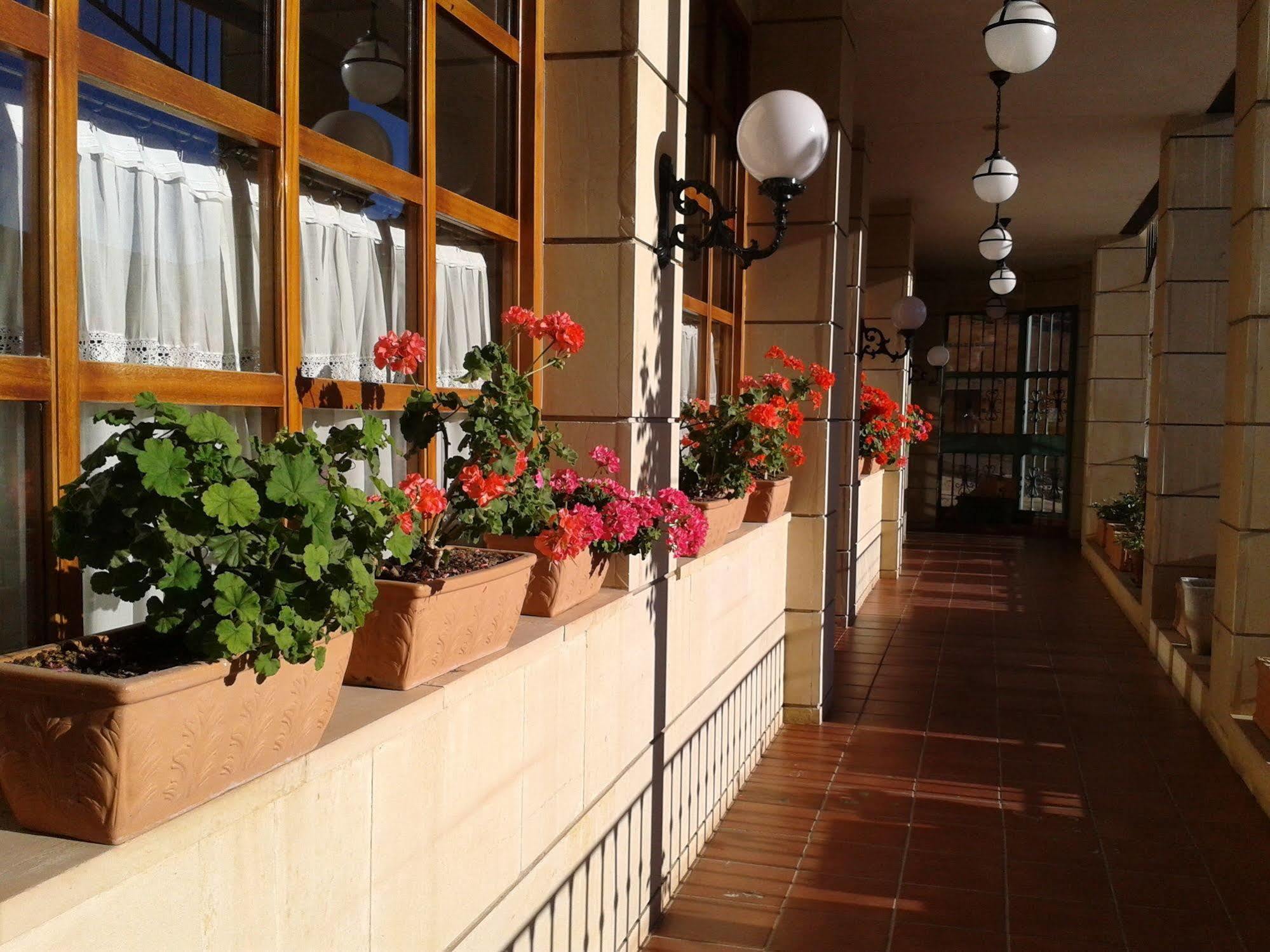 Hotel El Gamo Tragacete Luaran gambar